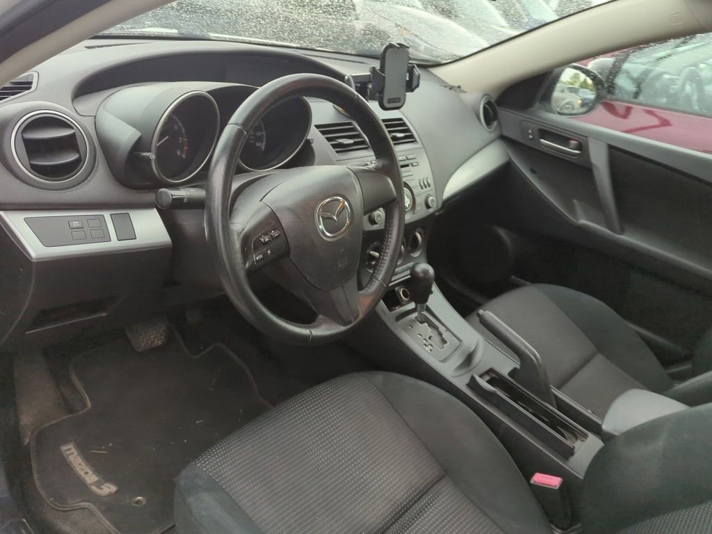 Used 2013 MAZDA MAZDA3 i SV w/ Convenience Pkg FWD image 7
