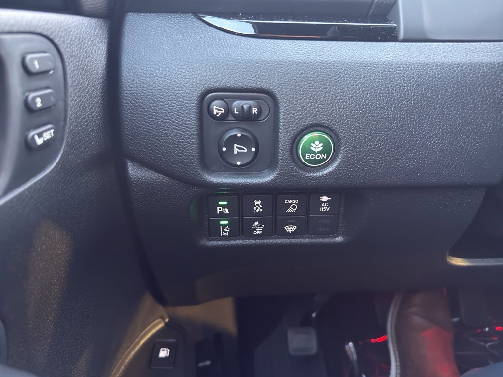 Used 2025 Honda Ridgeline TrailSport image 25