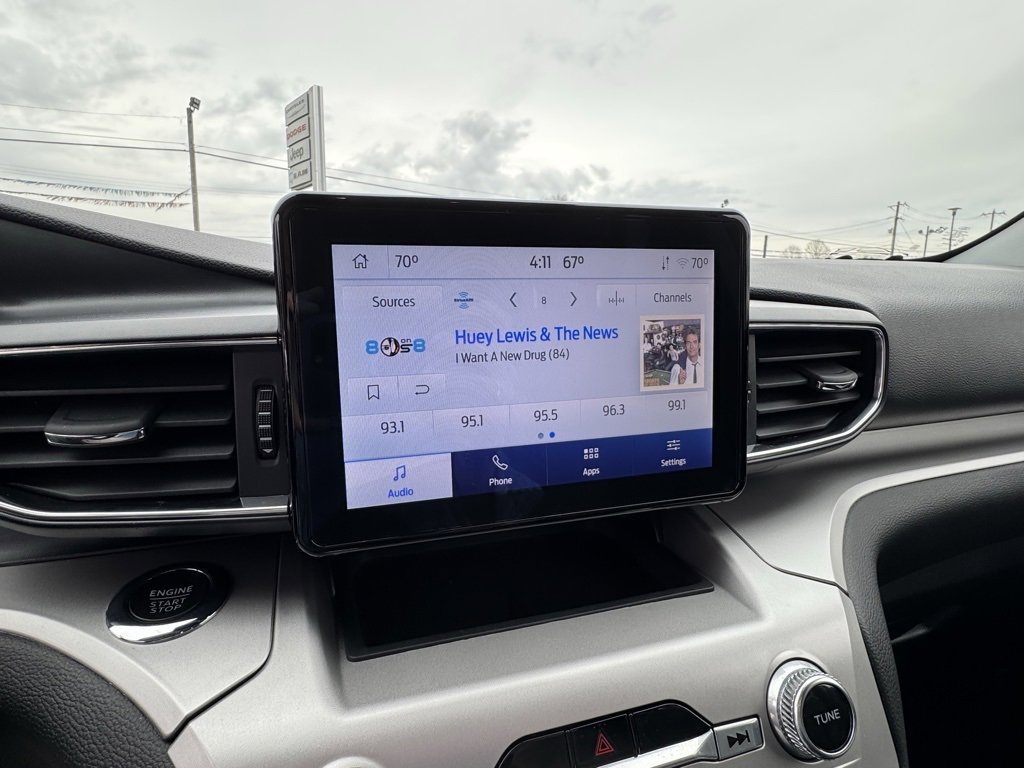 Used 2022 Ford Explorer XLT w/ Equipment Group 202A image 31