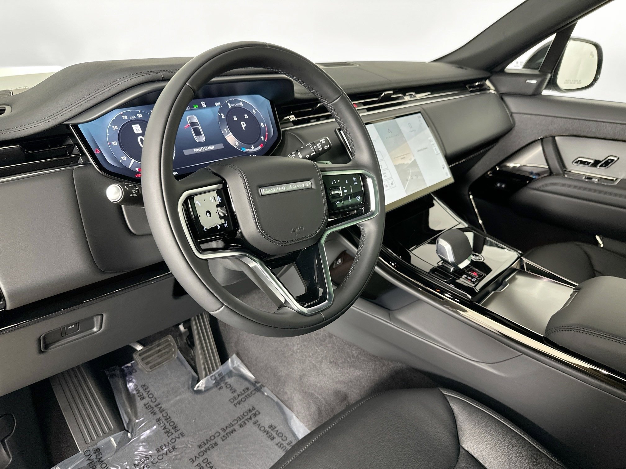 Used 2025 Land Rover Range Rover Sport image 10