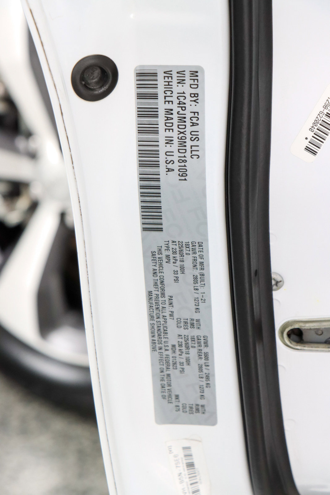 Used 2021 Jeep Cherokee Limited image 32