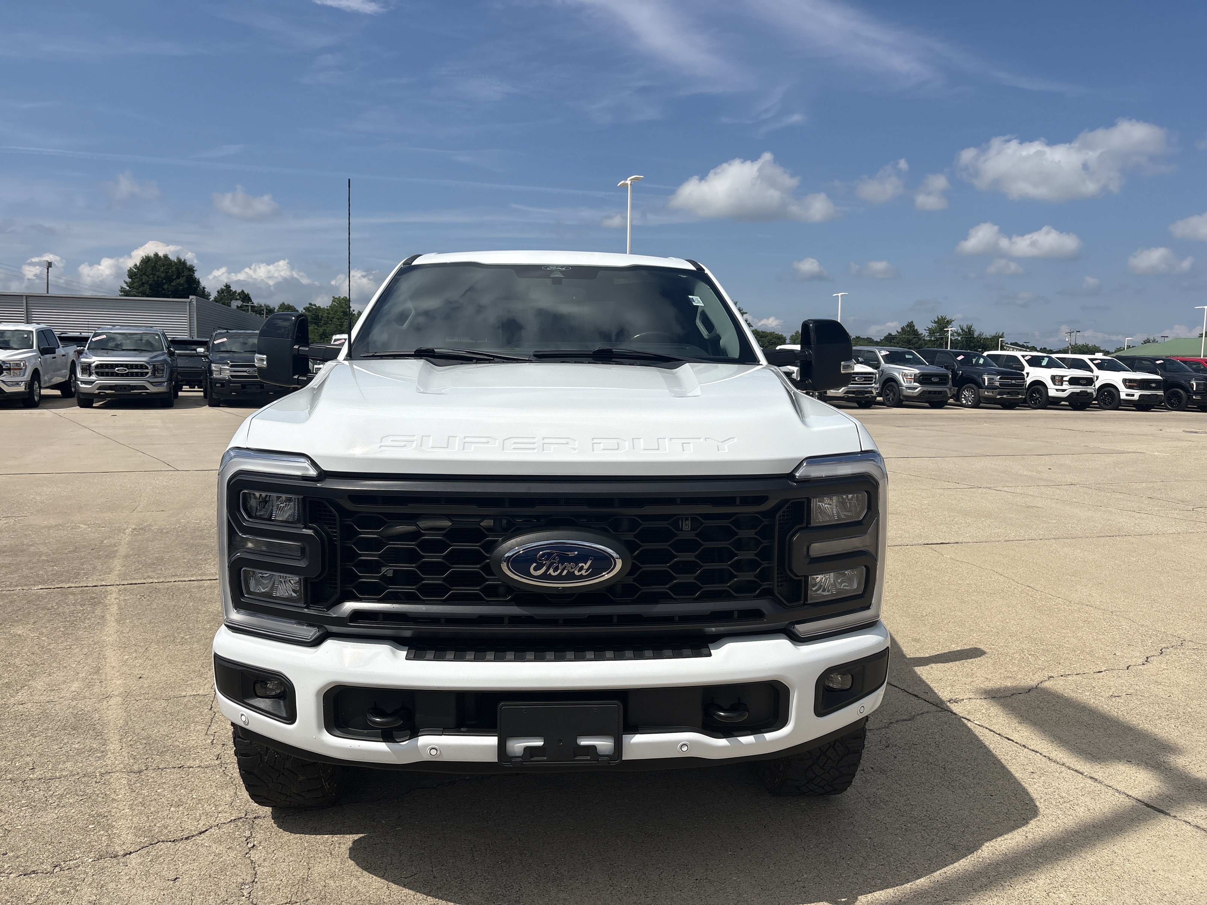 Used 2024 Ford F350 Lariat w/ Lariat Ultimate Package AWD/4WD image 2