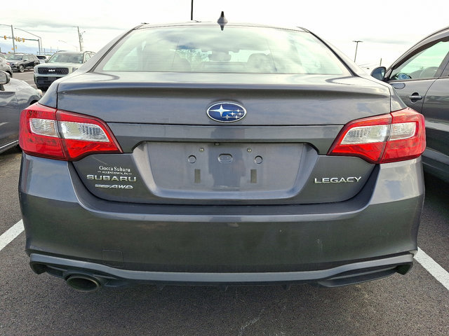 Used 2019 Subaru Legacy 2.5i Premium AWD/4WD image 5