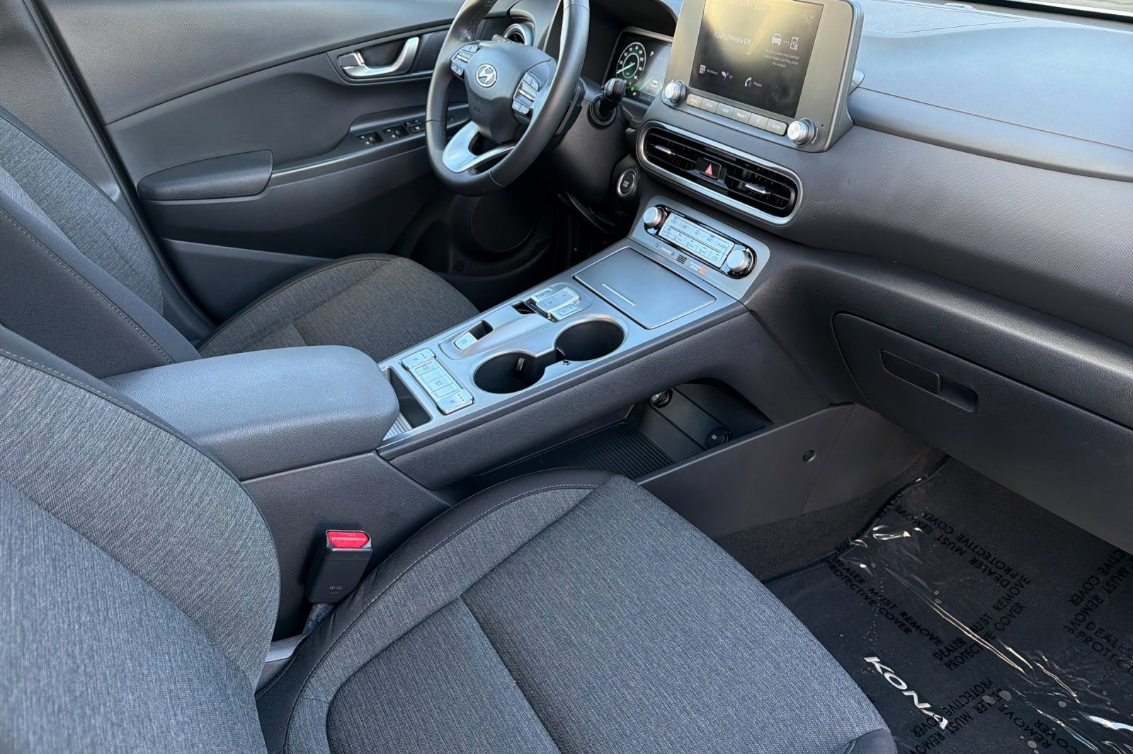 Used 2022 Hyundai Kona SEL w/ Convenience Package image 15