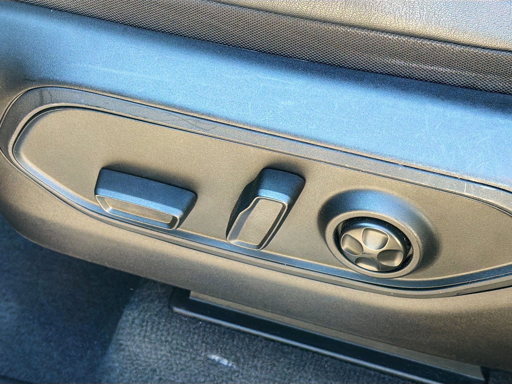 Used 2022 Jeep Grand Cherokee L Overland image 28