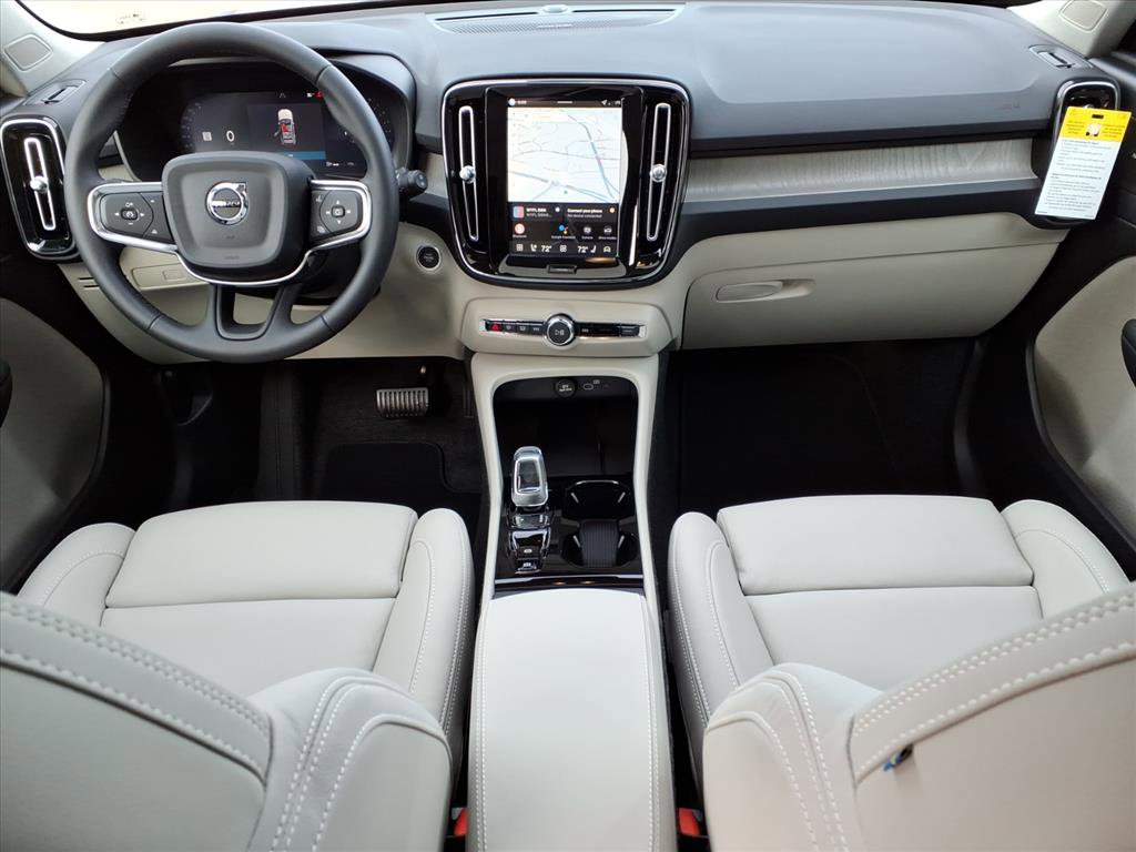 New 2026 Volvo XC40 B5 Ultra w/ Protection Package Premier image 11