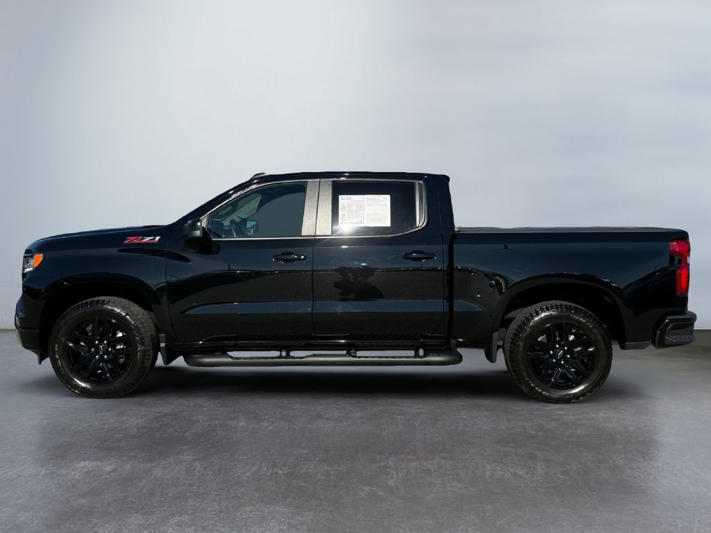 Used 2025 Chevrolet Silverado 1500 RST w/ Z71 Off-Road Package AWD/4WD image 6