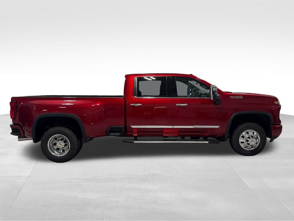 New 2026 Chevrolet Silverado 3500 High Country w/ High Country Premium Package AWD/4WD image 59