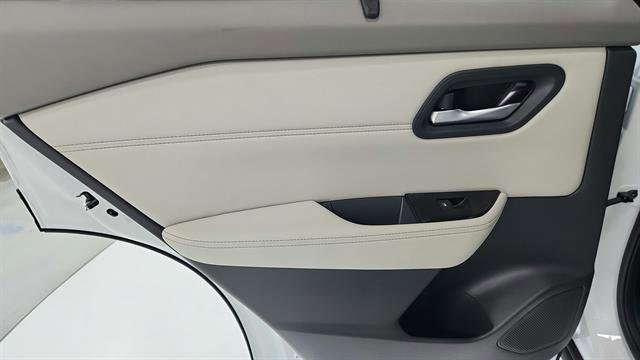 New 2026 Nissan Rogue SV w/ SV Premium Package image 25