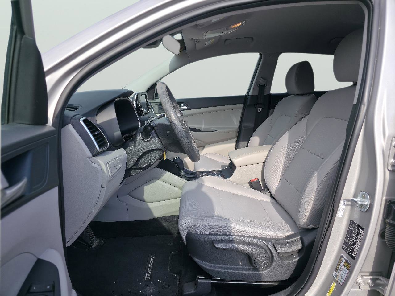 Used 2020 Hyundai Tucson SE image 10