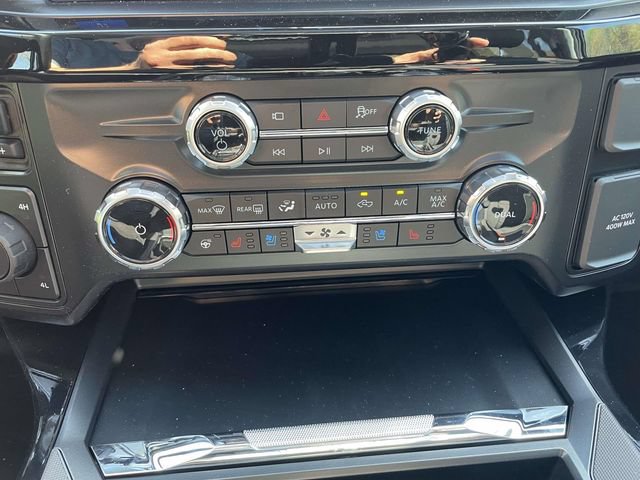New 2026 Ford F250 Lariat w/ Black Appearance Package AWD/4WD image 22