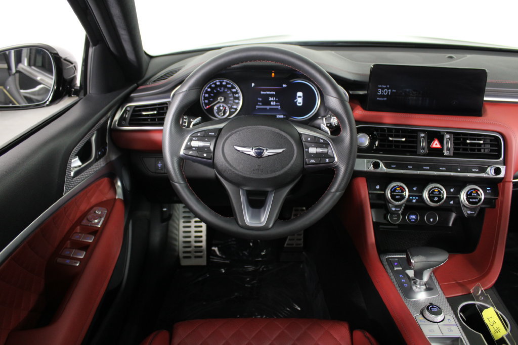 Used 2023 Genesis G70 3.3T w/ Sport Prestige Package RWD image 6