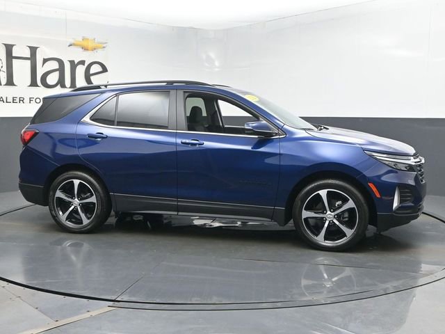 Used 2022 Chevrolet Equinox LT FWD image 1