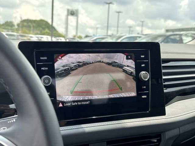 New 2025 Volkswagen Jetta SEL image 19