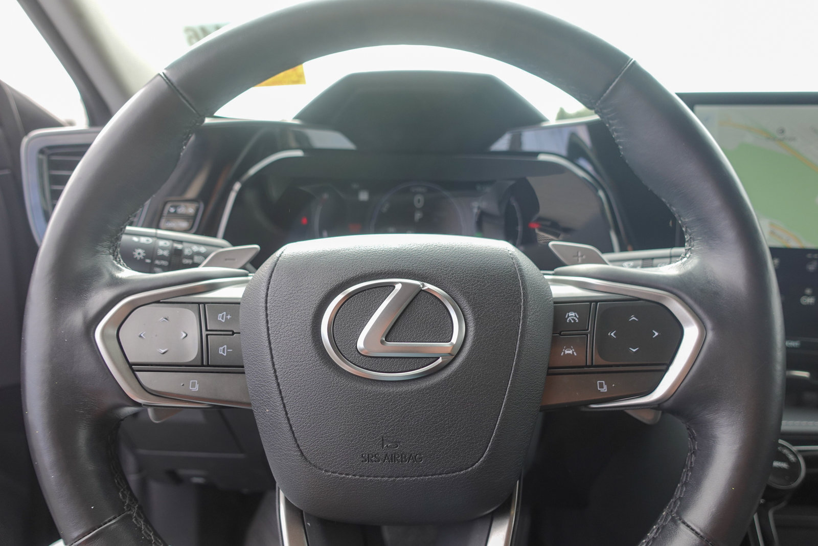 Used 2025 Lexus NX 350h AWD w/ Accessory Package (Z2) image 17