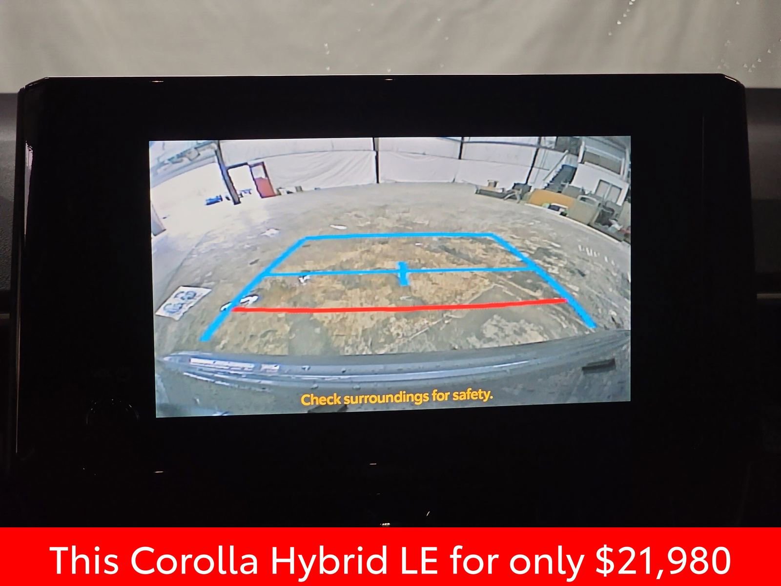 Used 2023 Toyota Corolla LE image 29