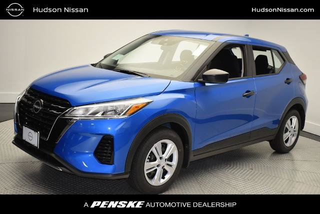 Certified 2025 Nissan Kicks Play S