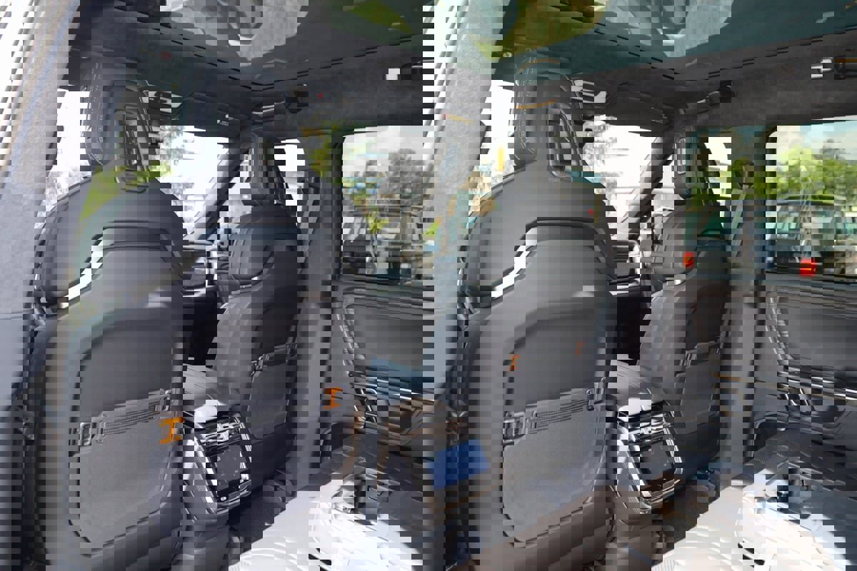 Used 2022 Rivian R1T Adventure image 71