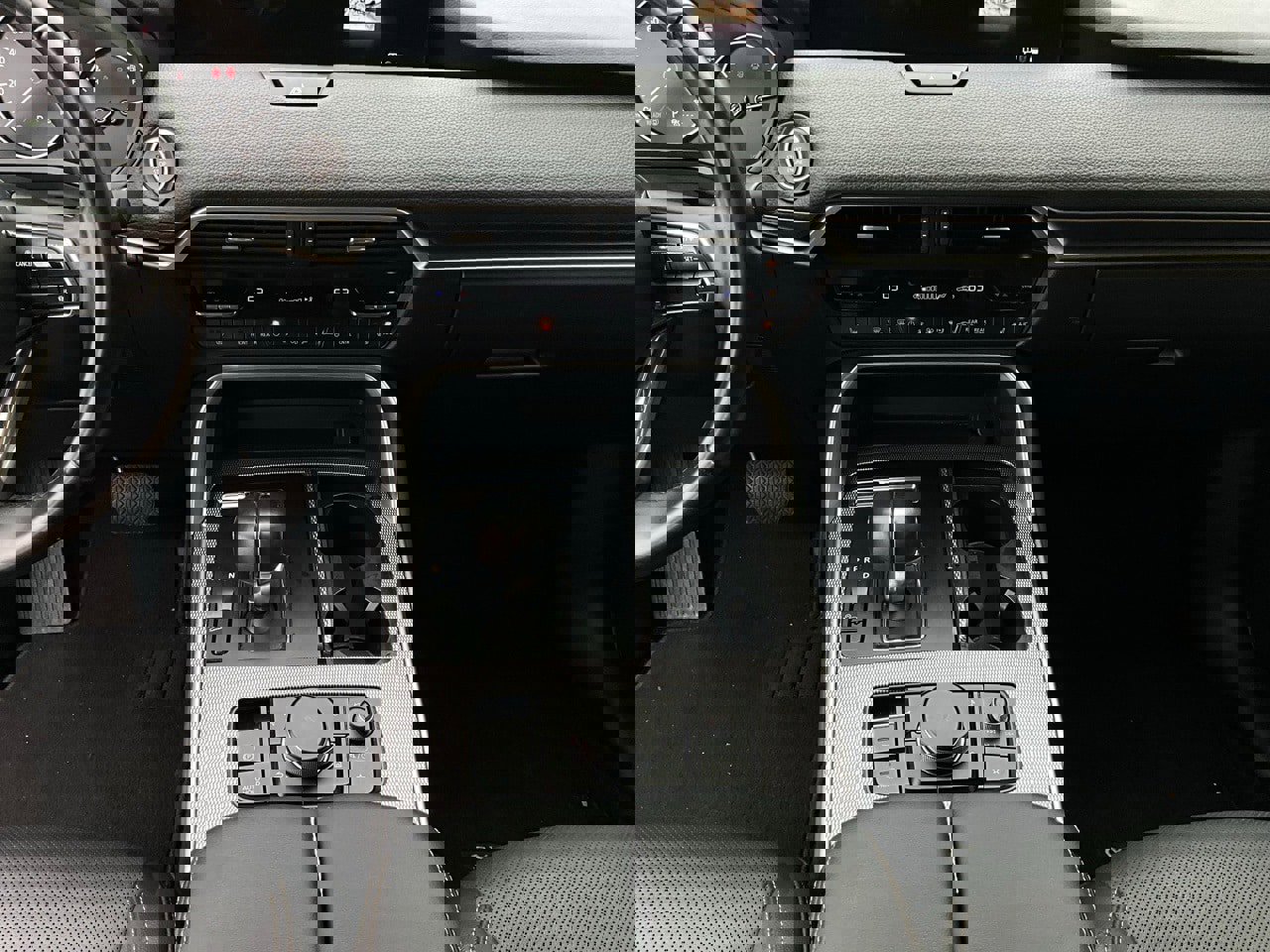 Used 2025 MAZDA CX-70 3.3 Turbo w/ Preferred Package image 16