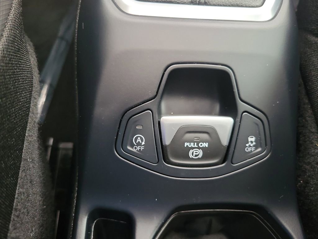 Used 2019 Jeep Renegade Altitude w/ Quick Order Package 22M FWD image 37