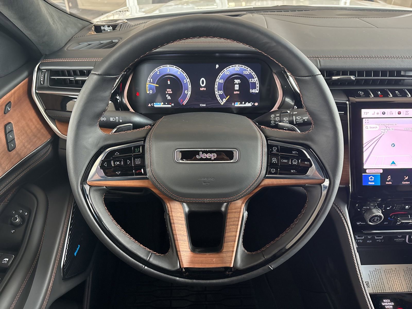 New 2025 Jeep Grand Cherokee Summit image 23