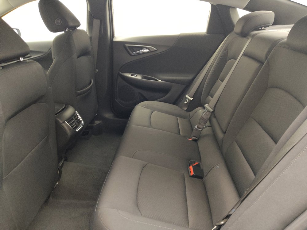 Used 2025 Chevrolet Malibu LT image 18