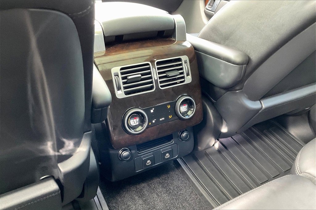 Used 2022 Land Rover Range Rover P525 Westminster Edition image 33