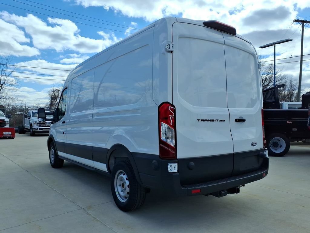New 2026 Ford Transit 250 148 Medium Roof RWD image 7
