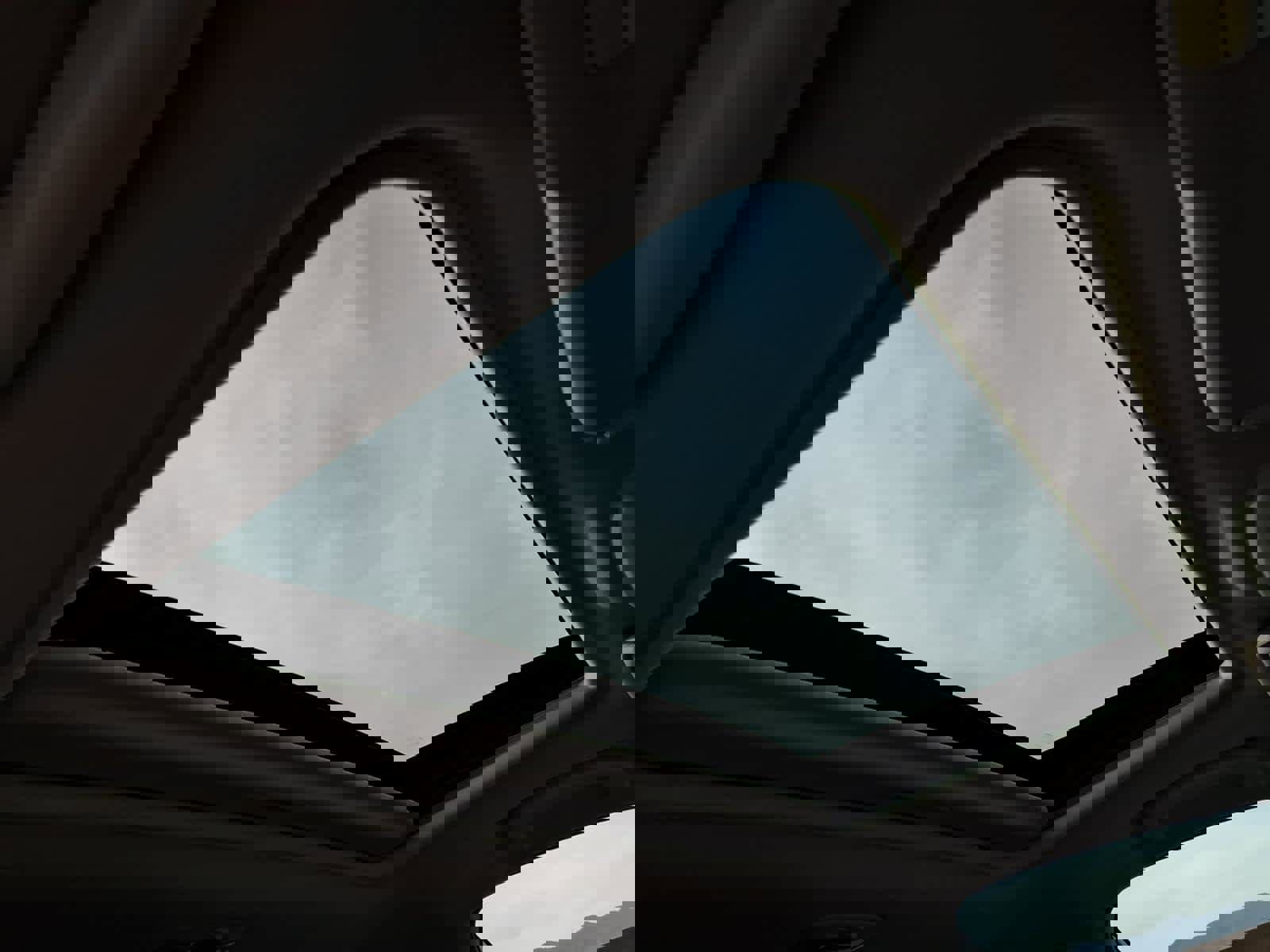 Certified 2025 Subaru Crosstrek 2.0i Premium image 18