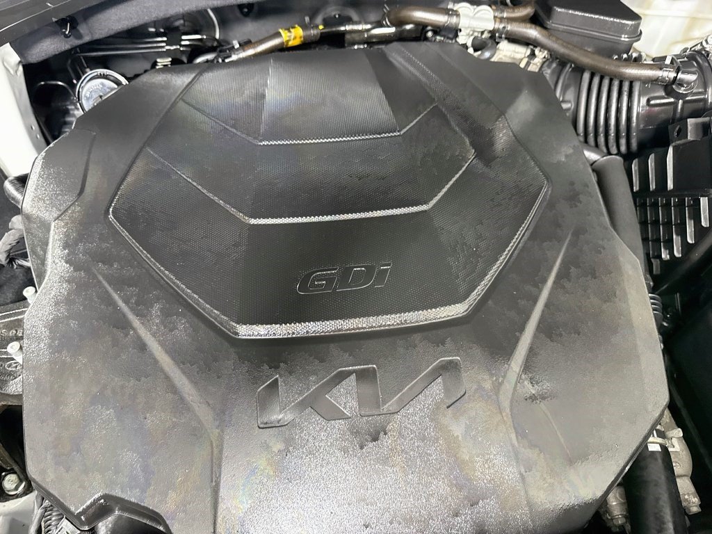 Used 2022 Kia Telluride SX w/ Towing Package FWD image 38