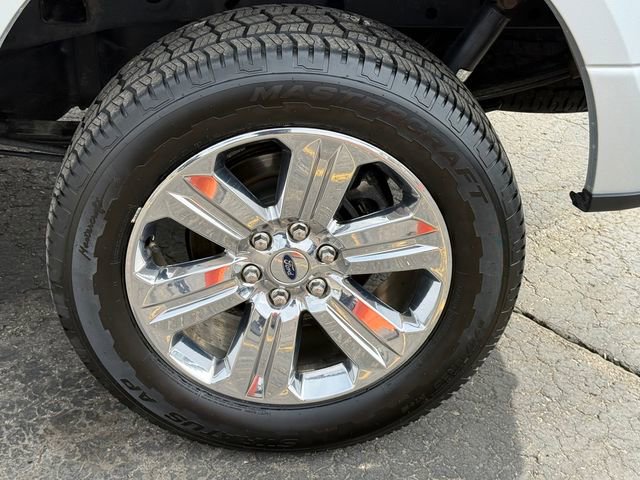 Used 2016 Ford F150 XLT w/ Equipment Group 302A Luxury image 5