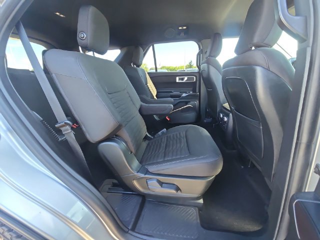 Used 2020 Ford Explorer XLT RWD image 27