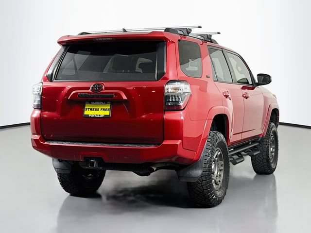Used 2020 Toyota 4Runner SR5 AWD/4WD image 8