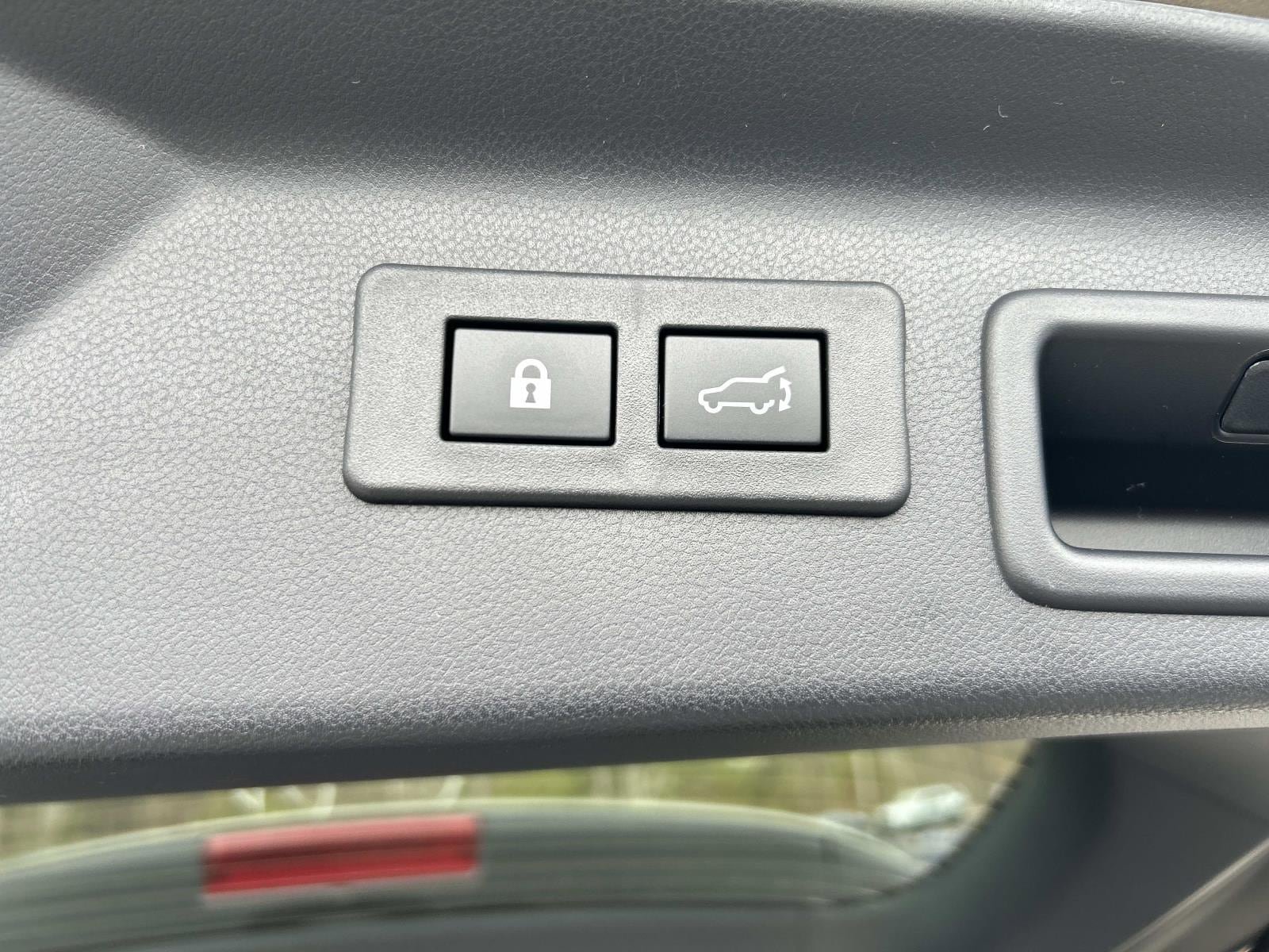 New 2026 Subaru Forester Premium image 5