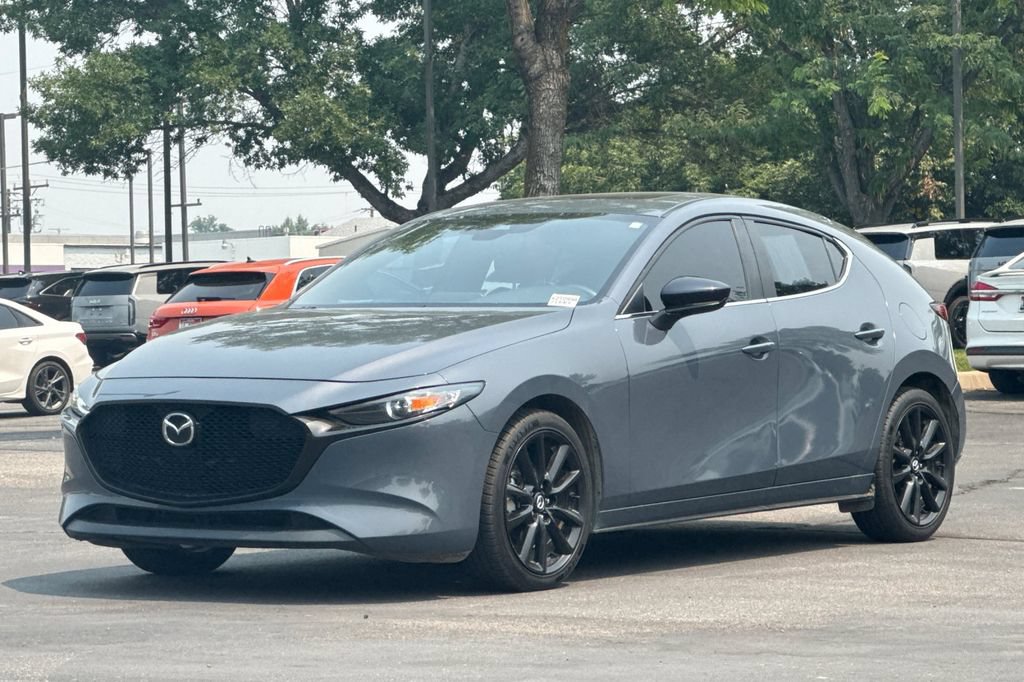 Used 2022 MAZDA MAZDA3 s FWD image 11