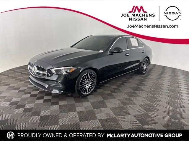 Used 2023 Mercedes-Benz C 300 4MATIC Sedan image 3