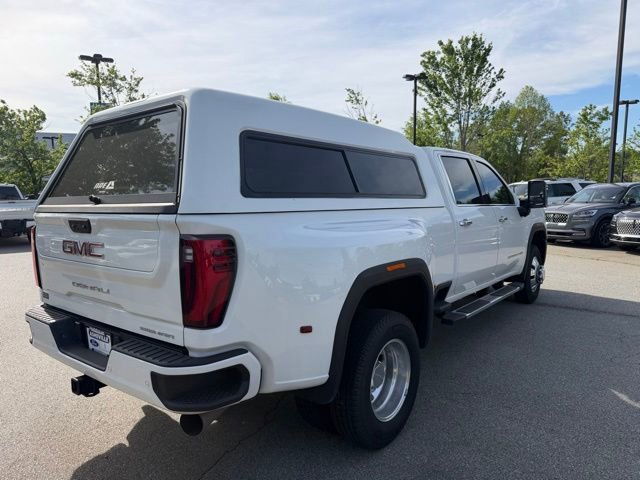 Used 2025 GMC Sierra 3500 Denali w/ Denali Reserve Package AWD/4WD image 4