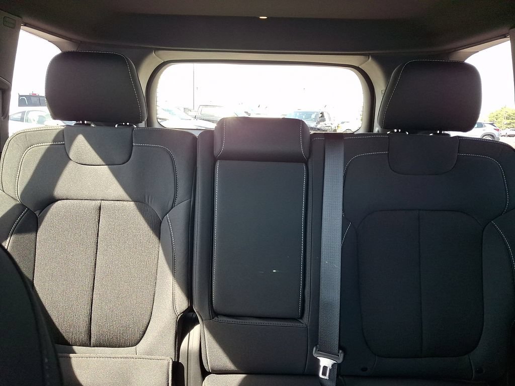 New 2026 Jeep Grand Cherokee Laredo X AWD/4WD image 14