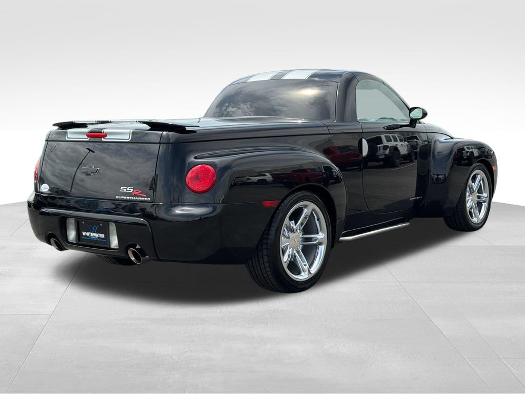 Used 2005 Chevrolet SSR w/ Preferred Equipment Group RWD image 20