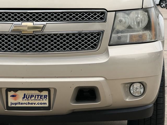 Used 2011 Chevrolet Tahoe LTZ RWD image 9