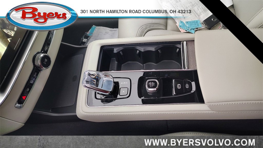 New 2026 Volvo XC90 B6 Ultra image 23