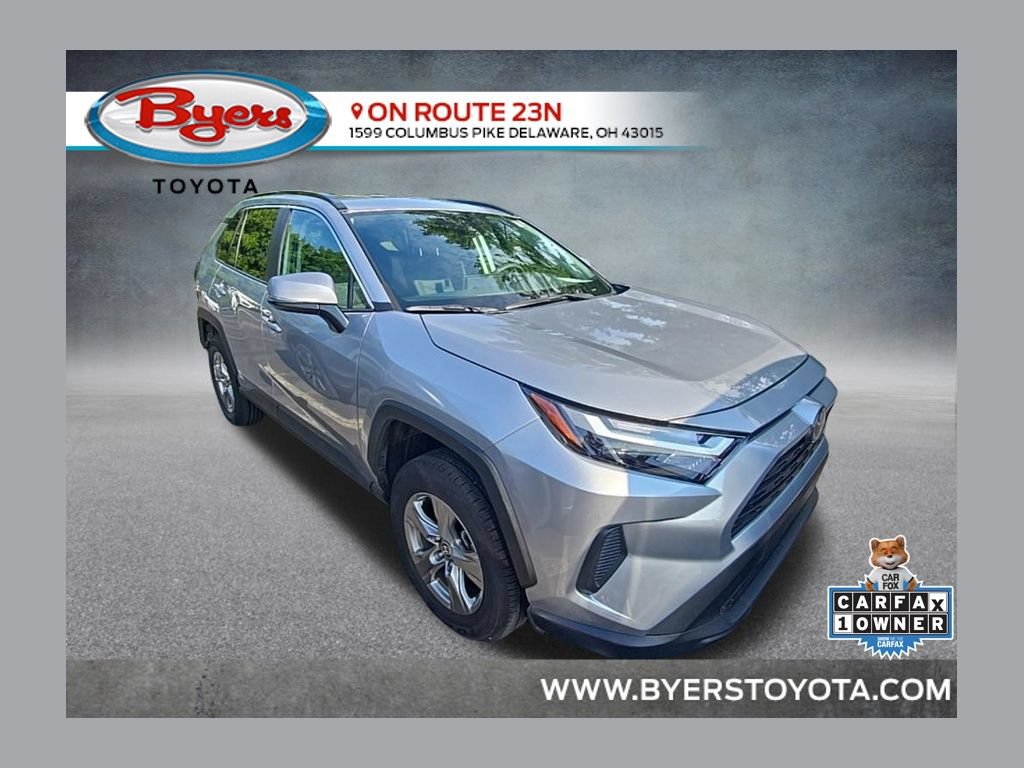 Used 2024 Toyota RAV4 XLE AWD/4WD image 1