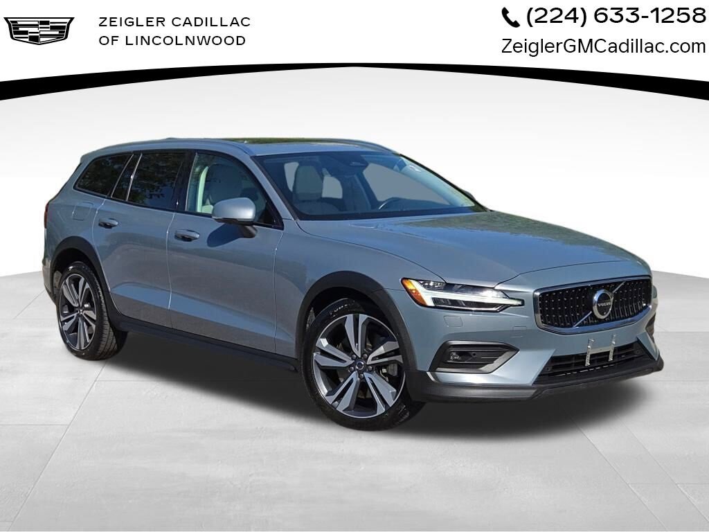 Used 2024 Volvo V60 B5 Cross Country Plus video 1