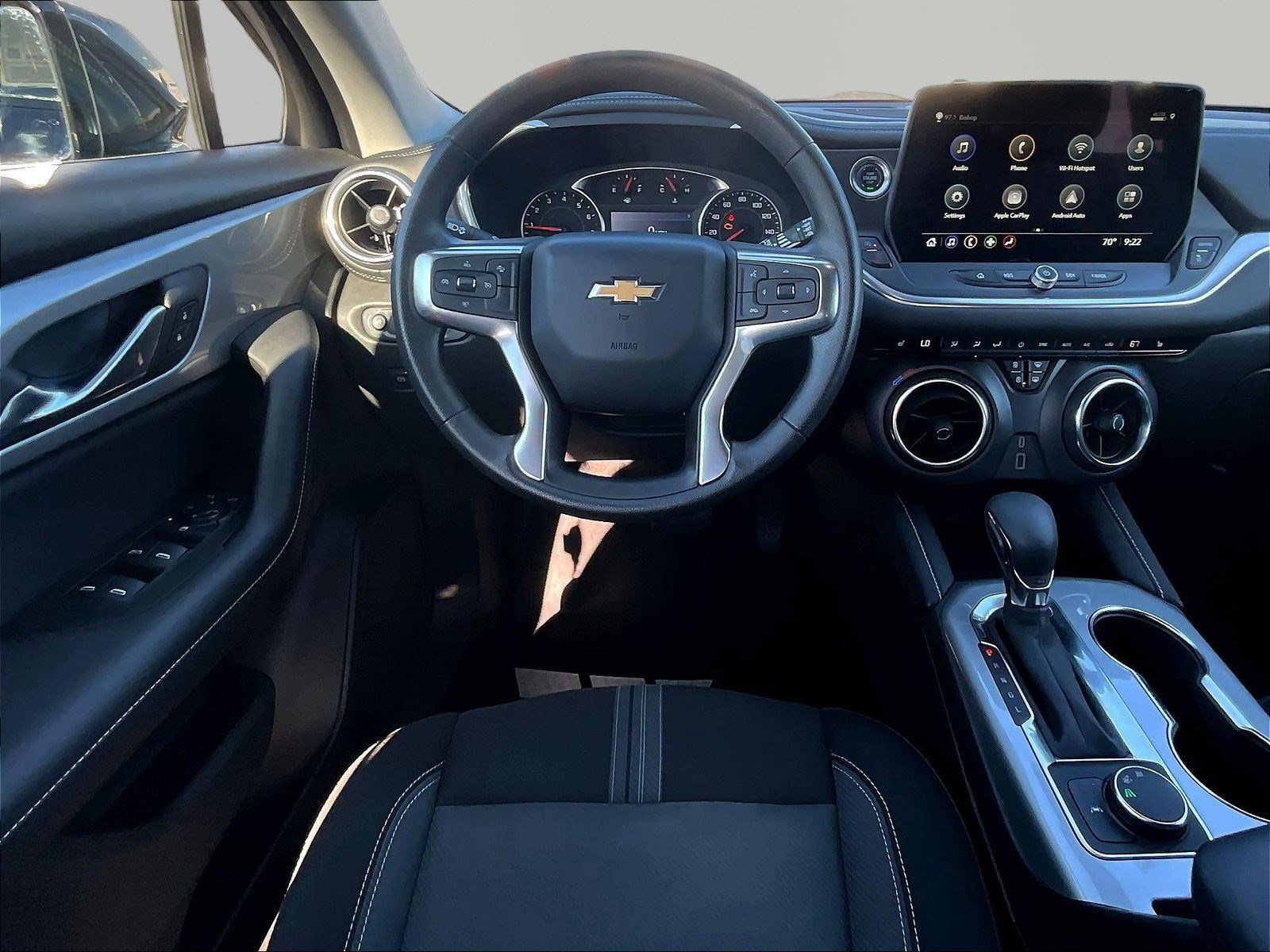 Used 2024 Chevrolet Blazer LT FWD image 8