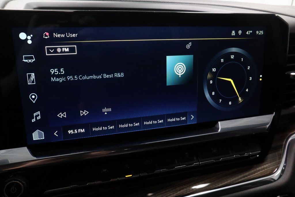 Used 2024 Chevrolet Silverado 1500 LT image 2