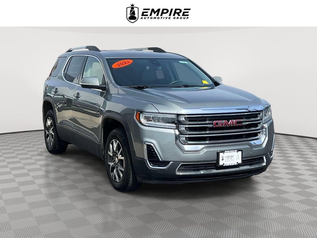 Used 2023 GMC Acadia SLE w/ Driver Convenience Package