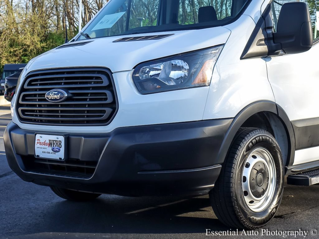 Used 2019 Ford Transit 250 148 Medium Roof RWD image 3