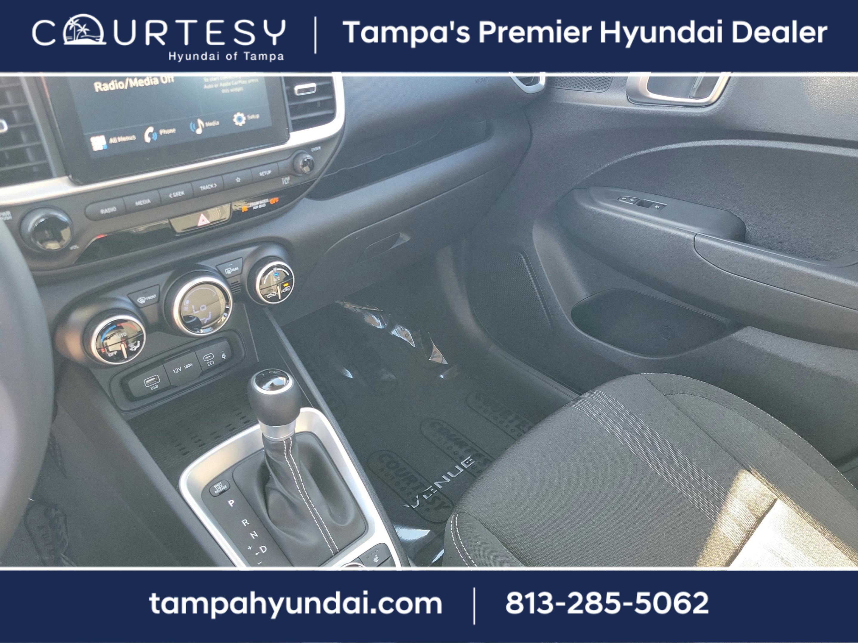 New 2026 Hyundai Venue SEL image 30