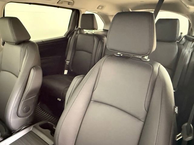 Used 2026 Honda Odyssey EX-L image 32