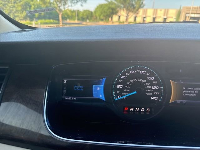 Used 2013 Ford Taurus Limited FWD image 9